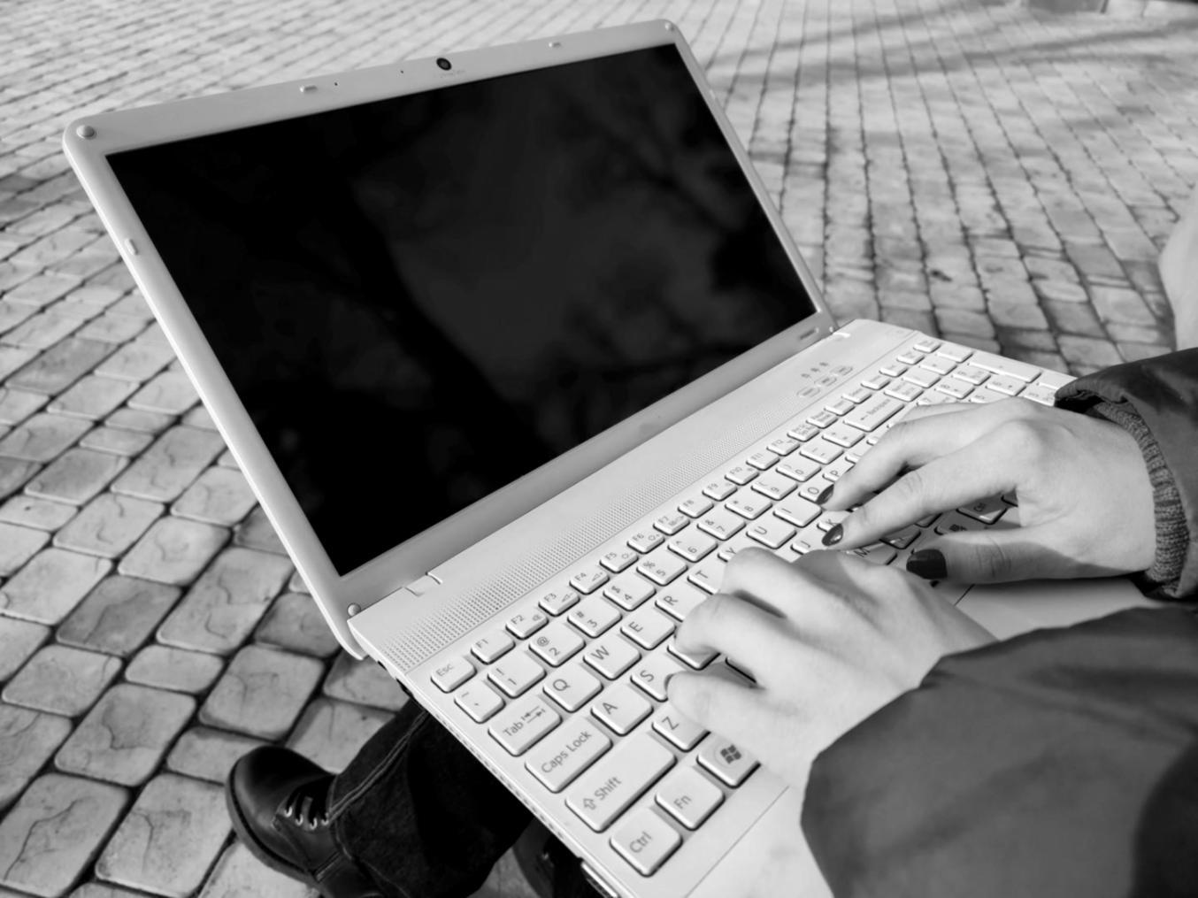 Recherche financière avancée